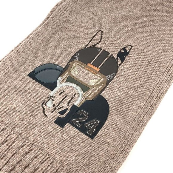 HERMES quarter bash Autumn/Winter Collection Scarf Unused - Picture 6 of 10